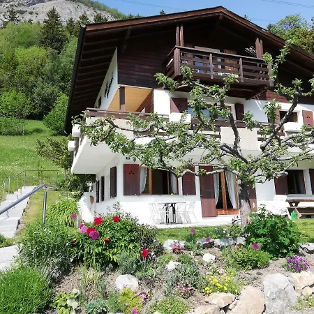 Waldrand Appartement *
