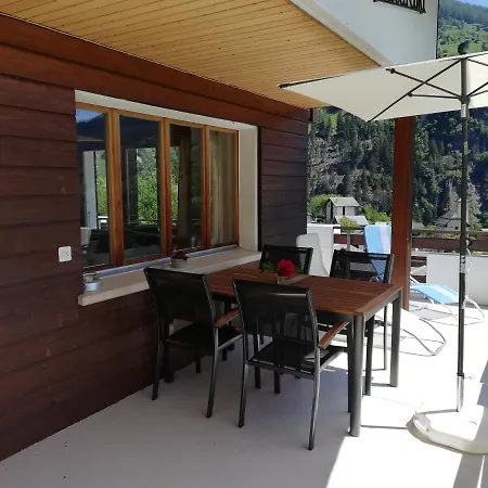Waldrand Appartement Inden
